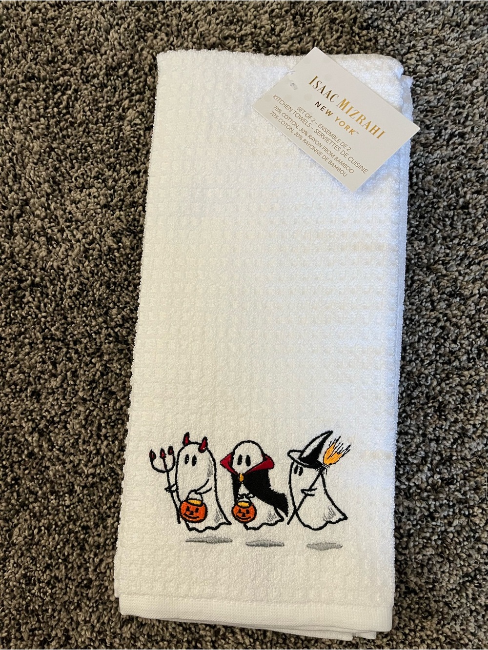 Isaac Mizrahi ghost kitchen hand towels
